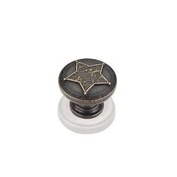 Picture of 1 3/8" 5 Point Star Cabinet Knob