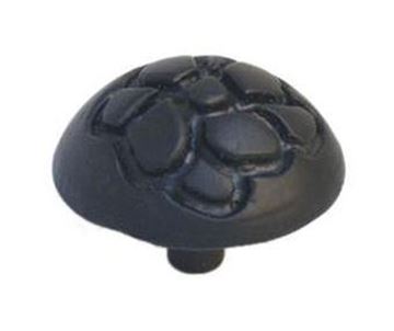 Picture of 5/8" Classic Deep Engraved Dome Knob