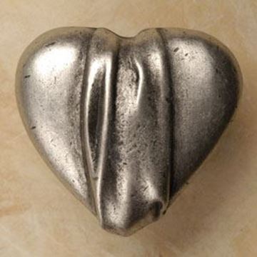 Picture of 1-1/2" Hannah Heart Knob