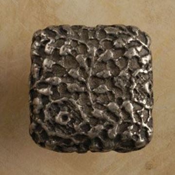 Picture of 1-1/2" Cottage Lace Square Knob